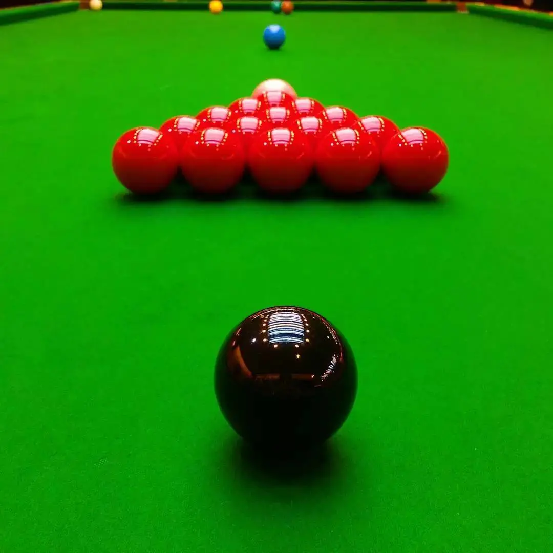 2023斯诺克国际锦标赛：塞尔比VS福德巅峰对决！决胜局生死考验，谁是“磨王”与“黑马”的终极赢家？